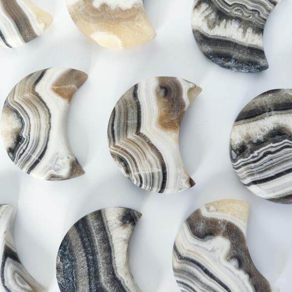 Coffee Calcite Heart Crystal Carving Grounding Crystals - Picture 5 of 10